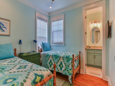 Four Bedroom  Luxury at Seacrest Beach a Great Value Rental